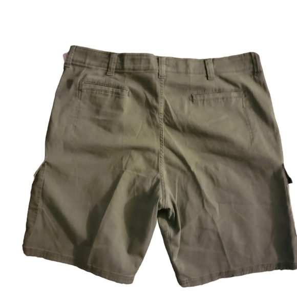 Wrangler NWT Big Men's Relaxed Fit Stretch Cargo Short 002-07 - Picture 10 of 10